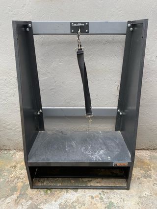 Estantería y 2 Bolsas de Golf