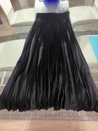 Falda plisada negra Mango talla Xs