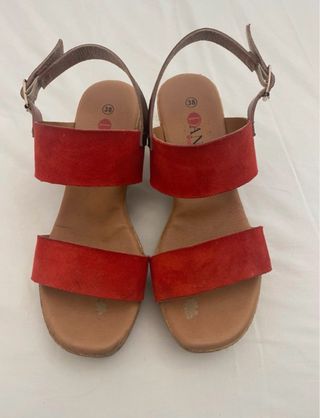 Sandalias de cuña rojas