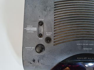 Radio Despertador Philips Digital AJ3015