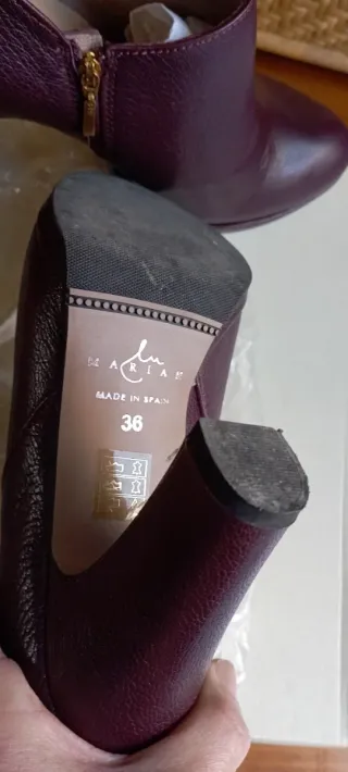 Zapatos / Botines Burdeos Talla 36 Tacón