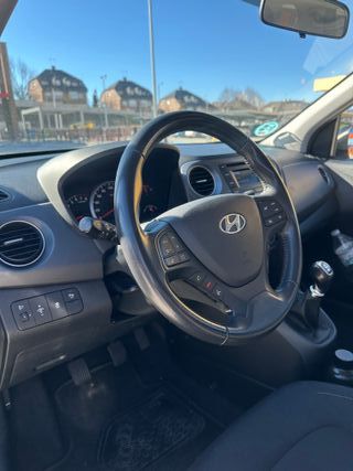 Hyundai i10 2015