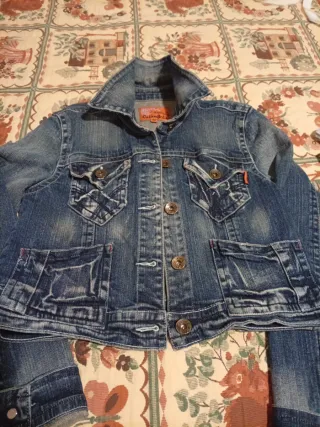 Cazadora vaquera corta mujer