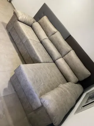 Sofá chaise longue gris