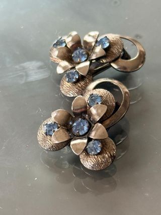 Orecchini vintage clip fiori blu anni '50/'60