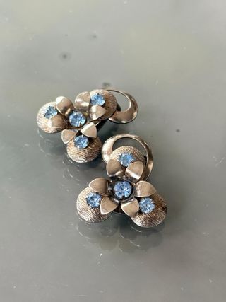 Orecchini vintage clip fiori blu anni '50/'60
