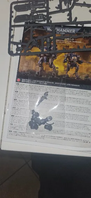 Knight Armigers / Warglaive Parti su Sprue