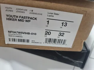 Botas montaña The North Face niños, talla 32.