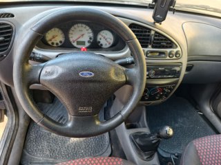Ford Fiesta 1999