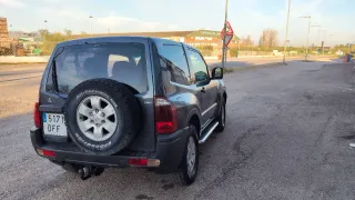 Mitsubishi Montero 2006