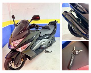 Yamaha T Max 500 2009 con maleta Givi