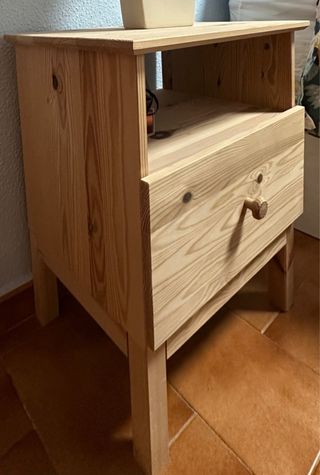 Cabezal cama 135 y mesitas de noche