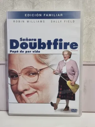 2 Películas DVD: Nueve Meses y Señora Doubtfire.