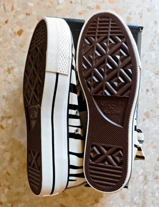 Converse Chuck Taylor Cebra Beige/Negro