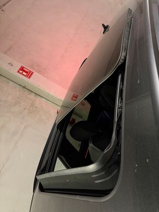 Audi A4 2021. BLACK LINE. Pegatina ECO.