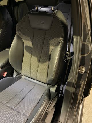 Audi A4 2021. BLACK LINE. Pegatina ECO.