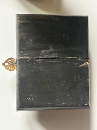 Caja joyero oriental laca negra y dorada