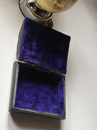 Caja joyero oriental laca negra y dorada