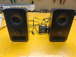 Altavoces Logitech Z150 PC