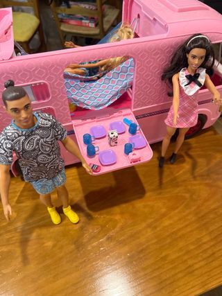 Caravana Barbie varias y Accesorios caja original