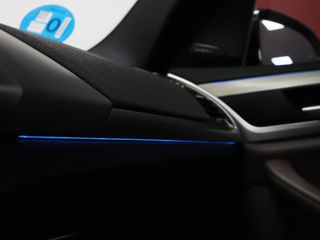 BMW iX3 80 kWh 210 kW (286 CV)