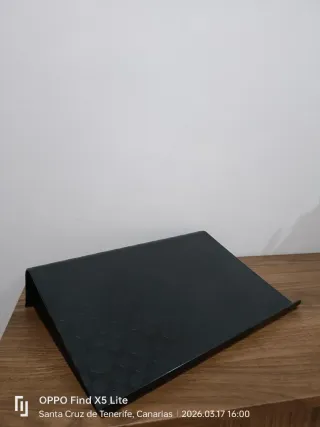 Base para lapto, plástica negra