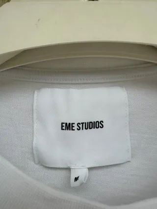 T-shirt EME STUDIOS branca Nunca usado
