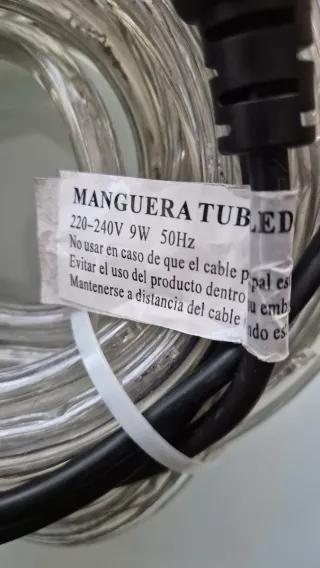Dos Mangueras LED Tubo 220-240V 10W 12m y 8m