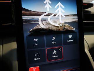 Ford Capri CX740L Premium R. Ext. AWD 77kWh 250 kW (340 CV)