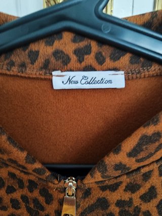 Jersey estampado leopardo cremallera