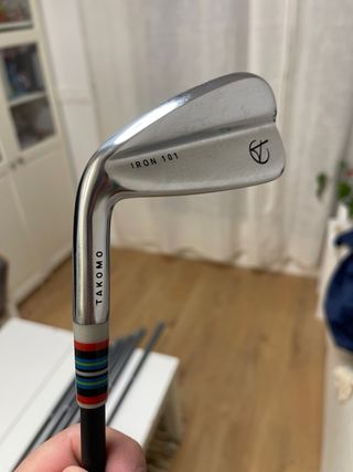 Palos de golf zurdos nuevos