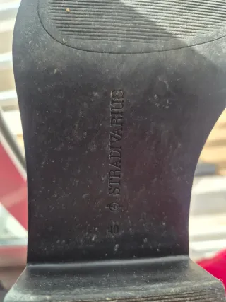 Botas Stradivarius cano Médio/Alto