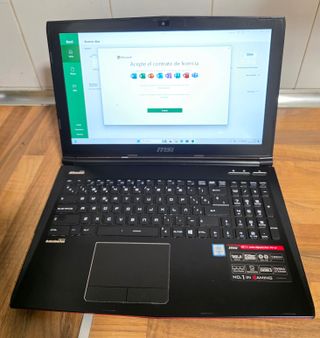 Ordenador portátil MSI Gaming i7 con 16 gigas RAM