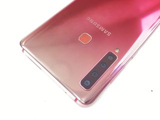 samsung galaxy a9 (2018) 6gb 128gb (a920f)