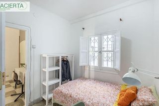 Piso en venta en Camino de Ronda - Rosaleda en Granada