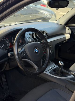 BMW Serie 1 118d 2008
