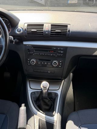 BMW Serie 1 118d 2008
