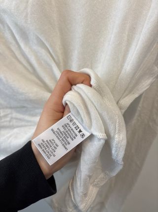 Blusa beige con volantes