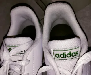 Zapatillas Adidas Blancas y Verdes