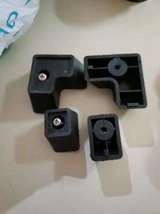 Juego 4 Patas para Muebles