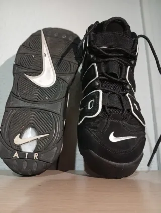 Nike Air Uptempo - Black/White