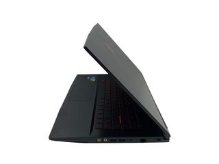 pc portatil msi thin gf63 12 uc