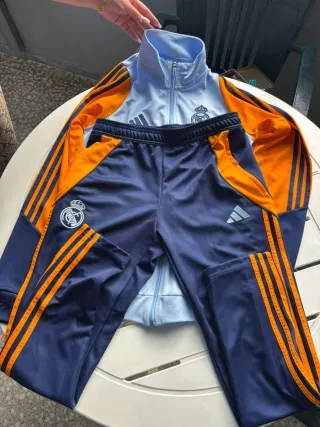 Chándal Adidas Real Madrid Talla M