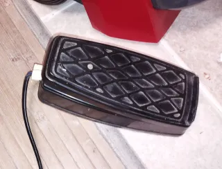 Máquina de coser Singer 815