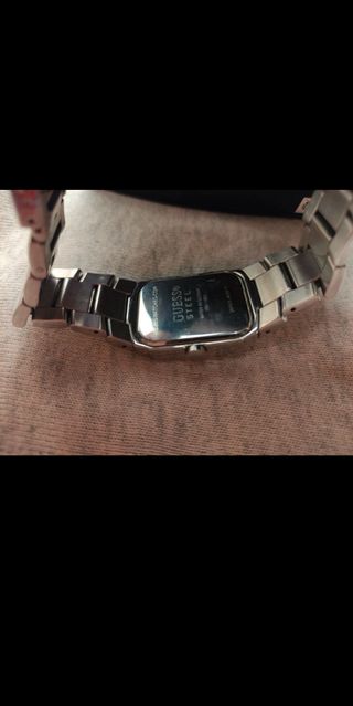 Reloj Guess Mujer Plata Caja Roja