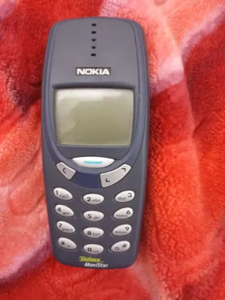 Teléfono Móvil Nokia 3310 Gris
