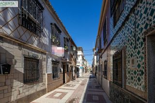 Casa adosada en venta en San Francisco Javier en Granada