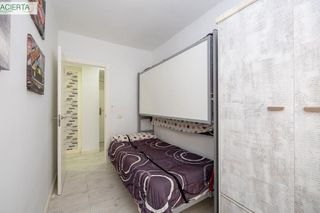 Piso en venta en Cerrillo de Maracena - Periodistas en Granada