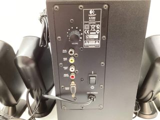 altavoces pc logitech x-530