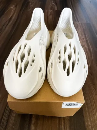 Adidas Yeezy Foam Runner Ararat Talla 38-45